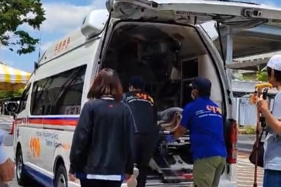 ストレッチャー搬送