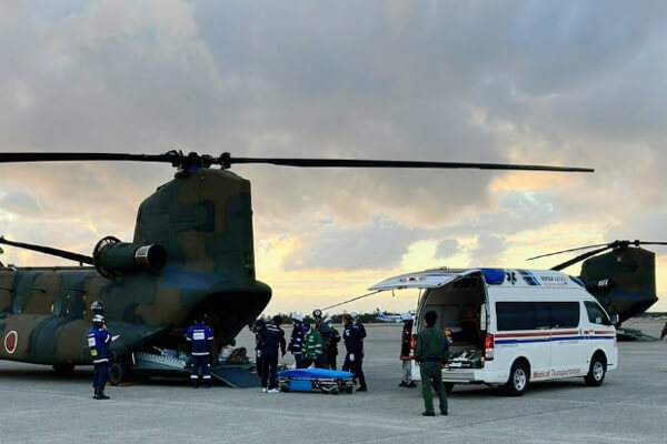 自衛隊機との連携搬送